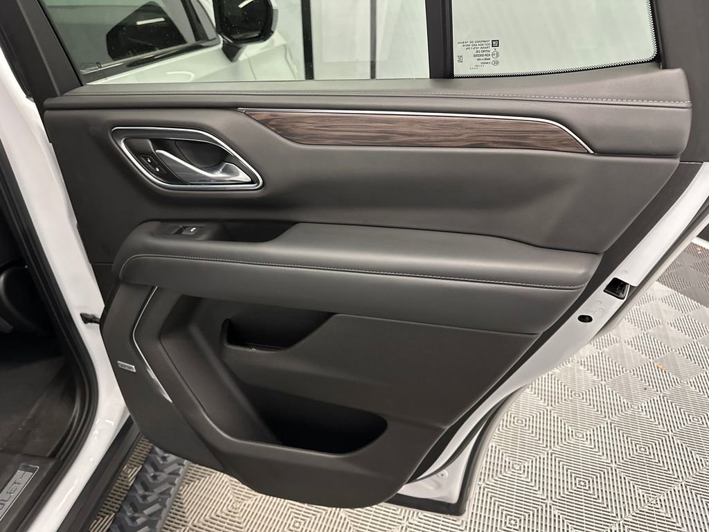 Used 2021 Chevrolet Tahoe Z71 image 17