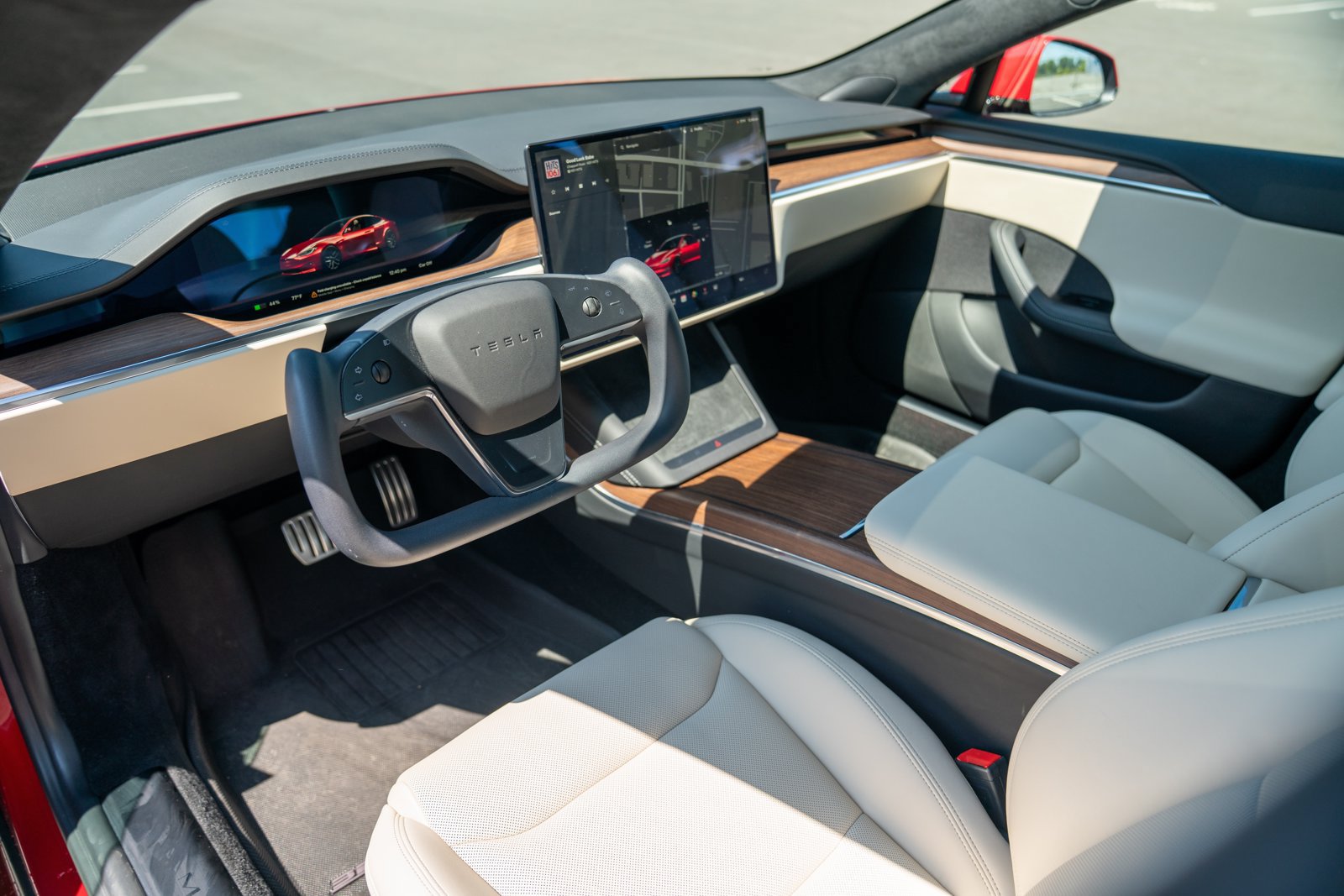 Used 2022 Tesla Model S AWD/4WD image 4