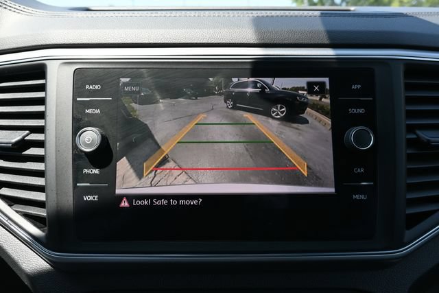 Used 2018 Volkswagen Atlas SE w/ R-Line Package AWD/4WD image 46
