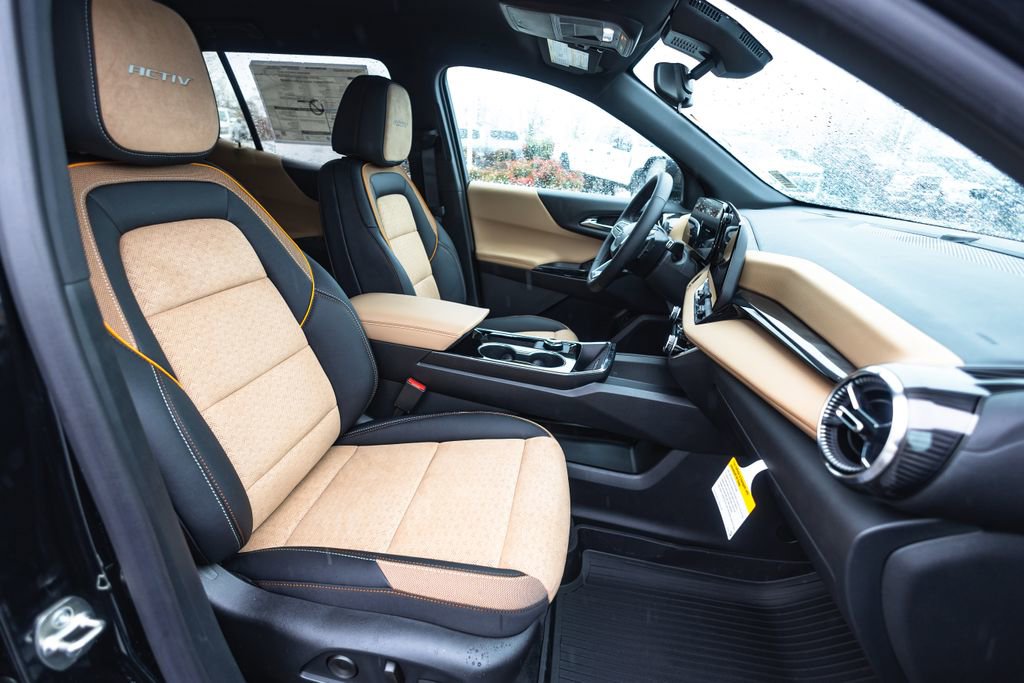 New 2026 Chevrolet Equinox ACTIV w/ Convenience Package III image 24