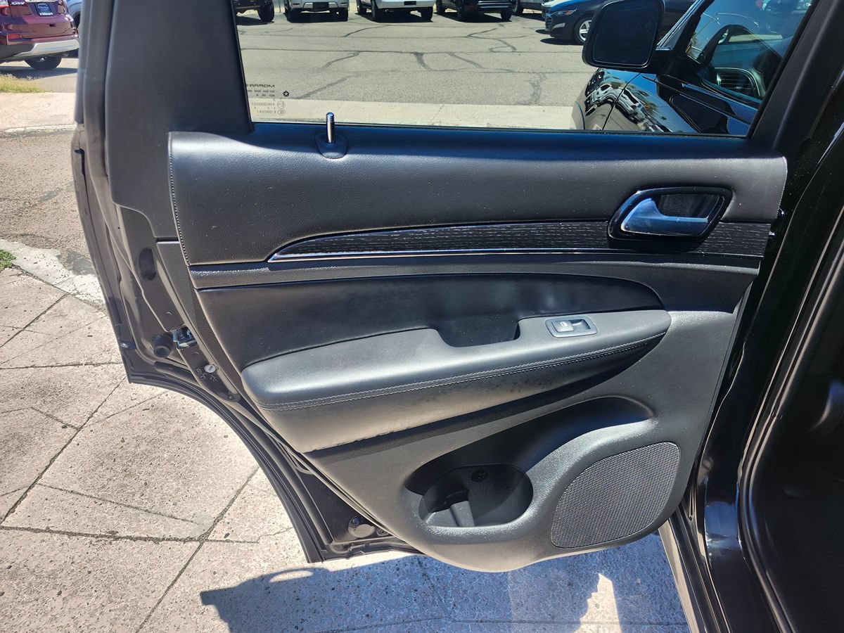 Used 2019 Jeep Grand Cherokee High Altitude AWD/4WD image 16
