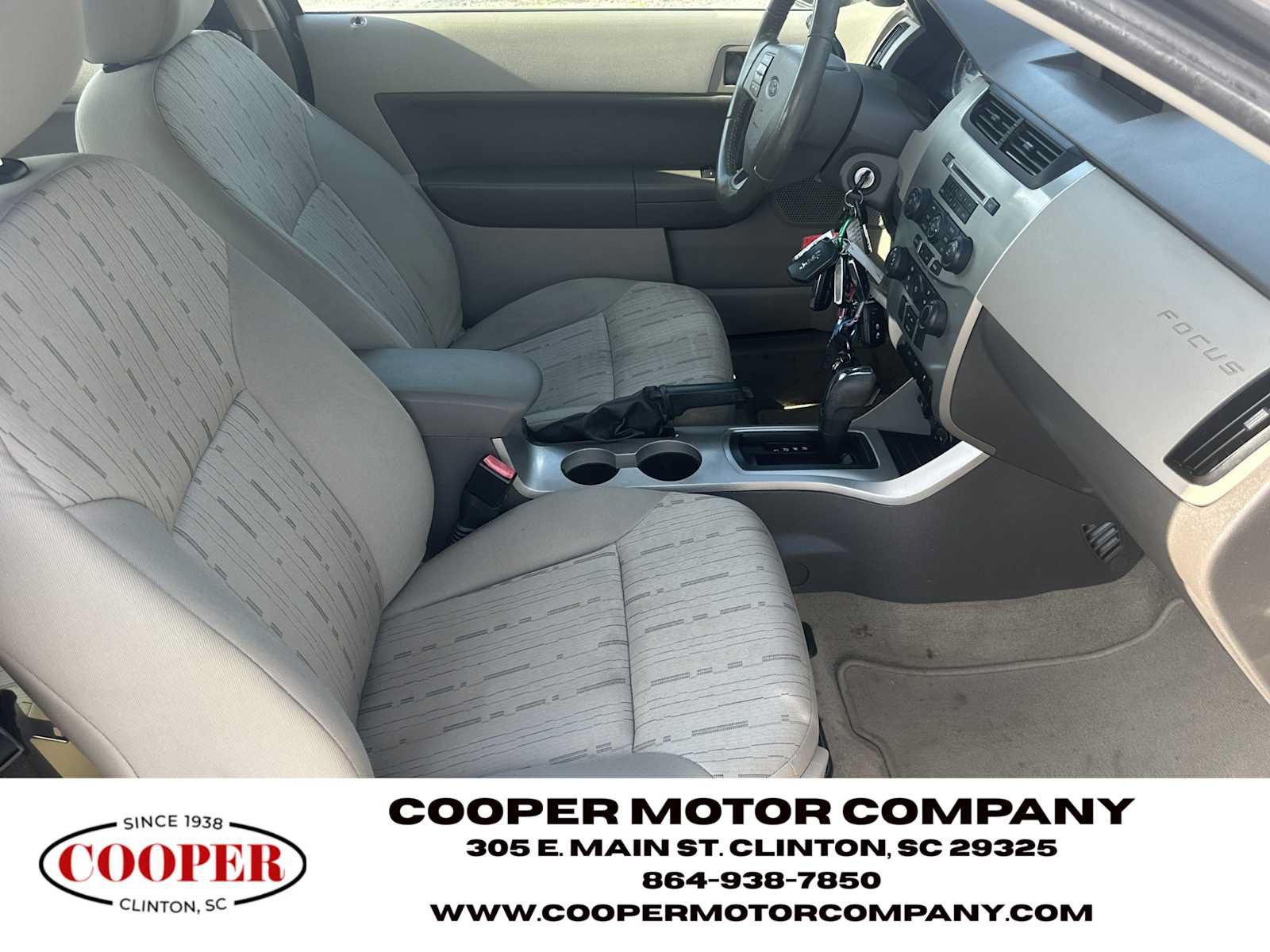 Used 2010 Ford Focus SE FWD image 15