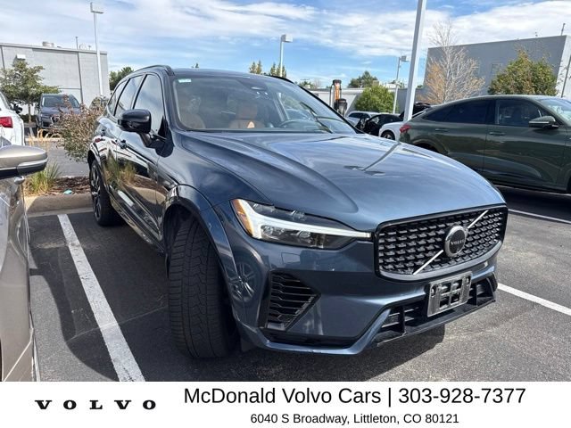 Used 2024 Volvo XC60 T8 Ultimate AWD/4WD image 4
