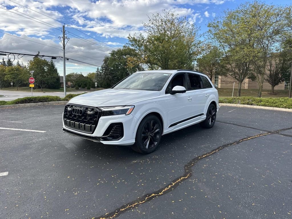New 2025 Audi Q7 3.0T Premium Plus image 3