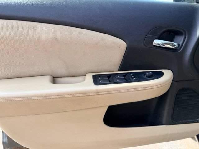 Used 2012 Dodge Avenger SE FWD image 13
