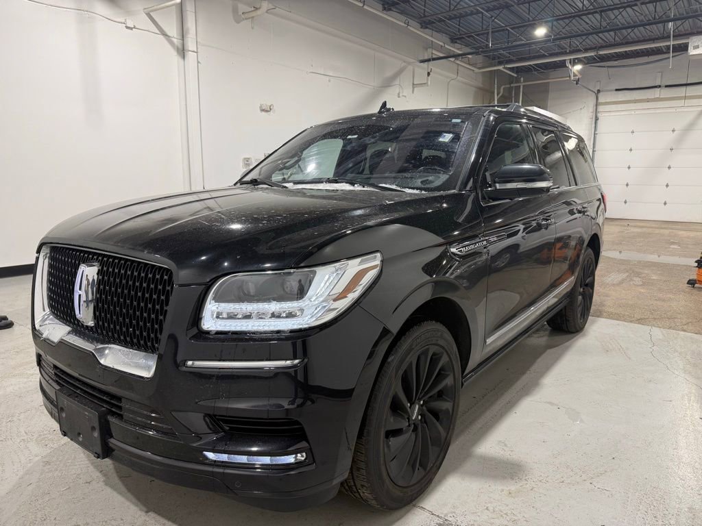 Used 2020 Lincoln Navigator Reserve w/ Equipment Group 208A Reserve image 2