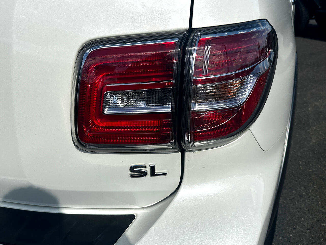Used 2019 Nissan Armada SL w/ Premium Package image 29