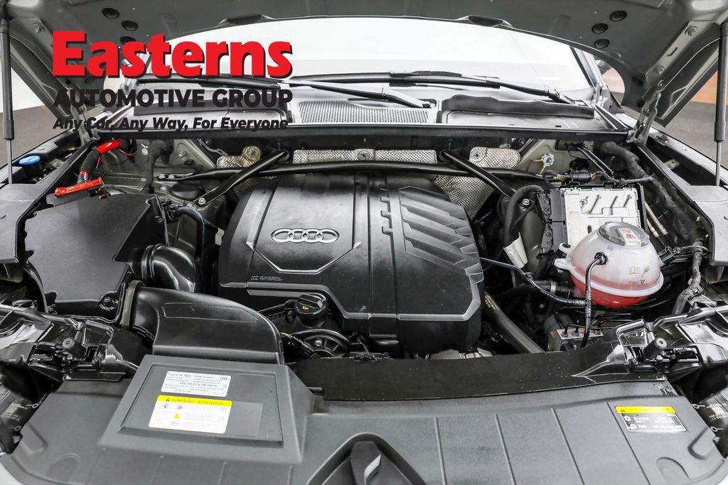 Used 2023 Audi Q5 2.0T Premium w/ Convenience Package image 7