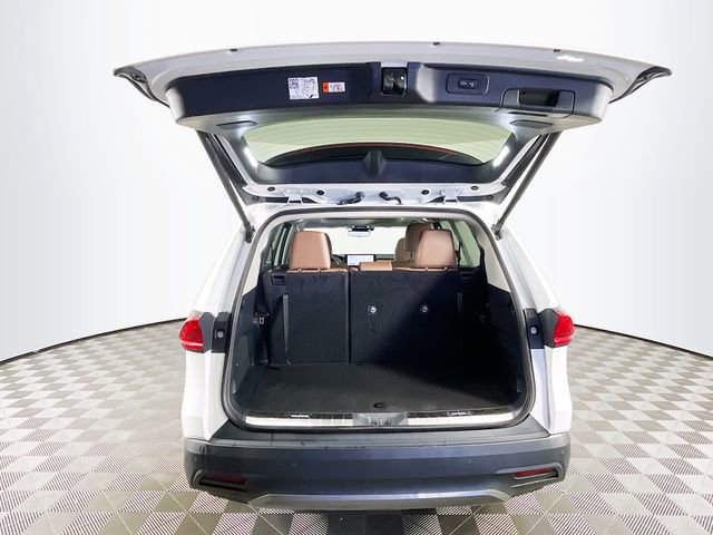 Used 2024 Toyota Grand Highlander Platinum image 27