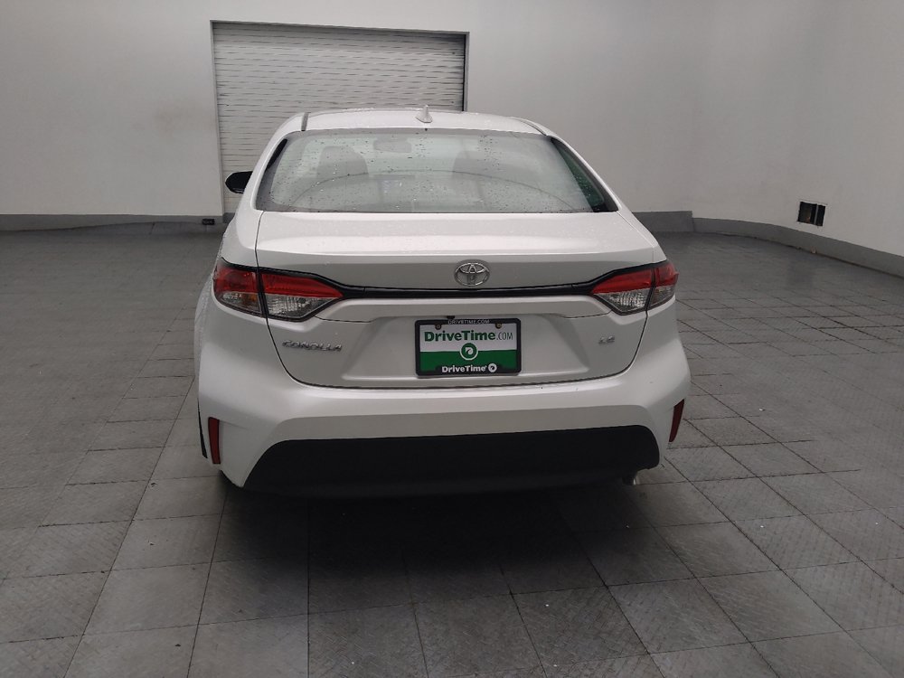 Used 2025 Toyota Corolla LE FWD image 6