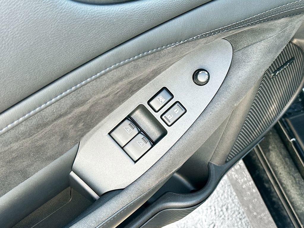 New 2025 Nissan Z Performance w/ Floor Mat Package image 23