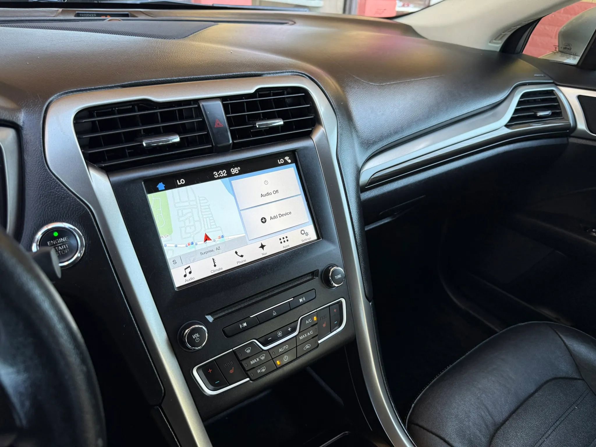 Used 2017 Ford Fusion Energi SE FWD image 31