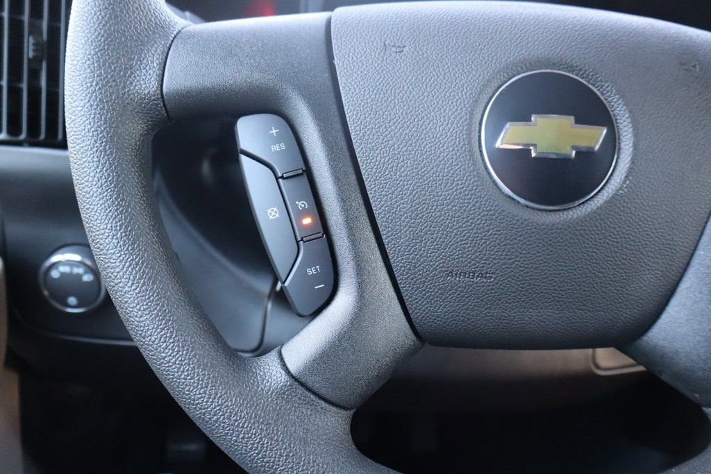 New 2025 Chevrolet Express 3500 w/ Driver Convenience Package image 7