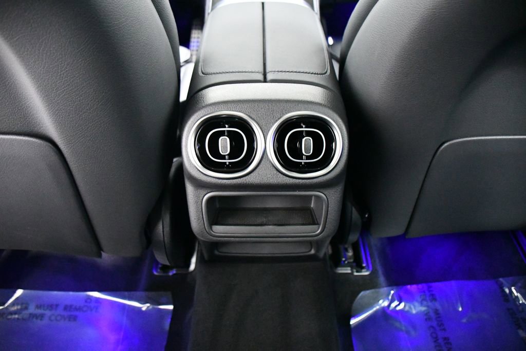 New 2026 Mercedes-Benz GLC 43 AMG 4MATIC image 17