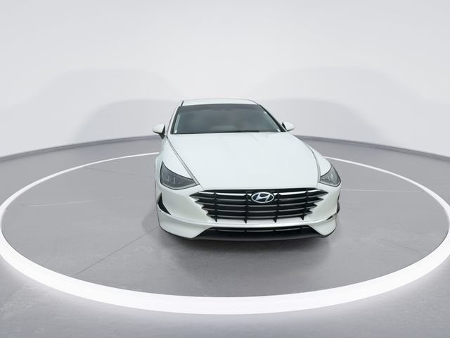 Used 2021 Hyundai Sonata SE w/ Cargo Package FWD image 3
