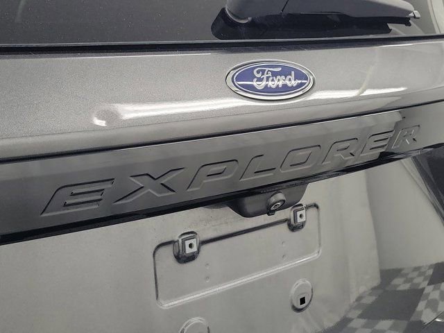Used 2020 Ford Explorer ST w/ ST High-Performance Pack AWD/4WD image 7