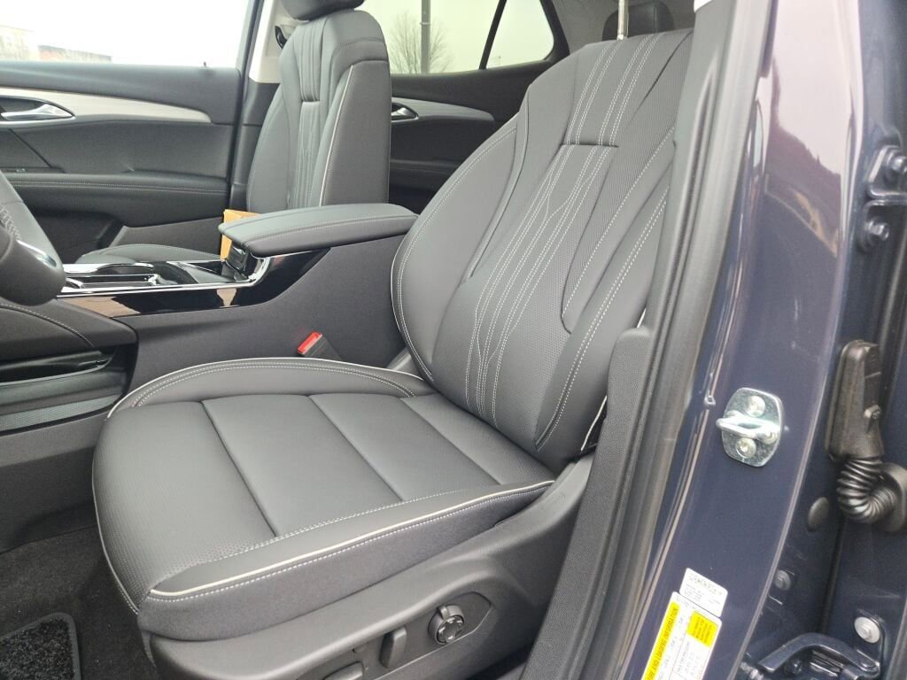 New 2026 Buick Envision Avenir image 27