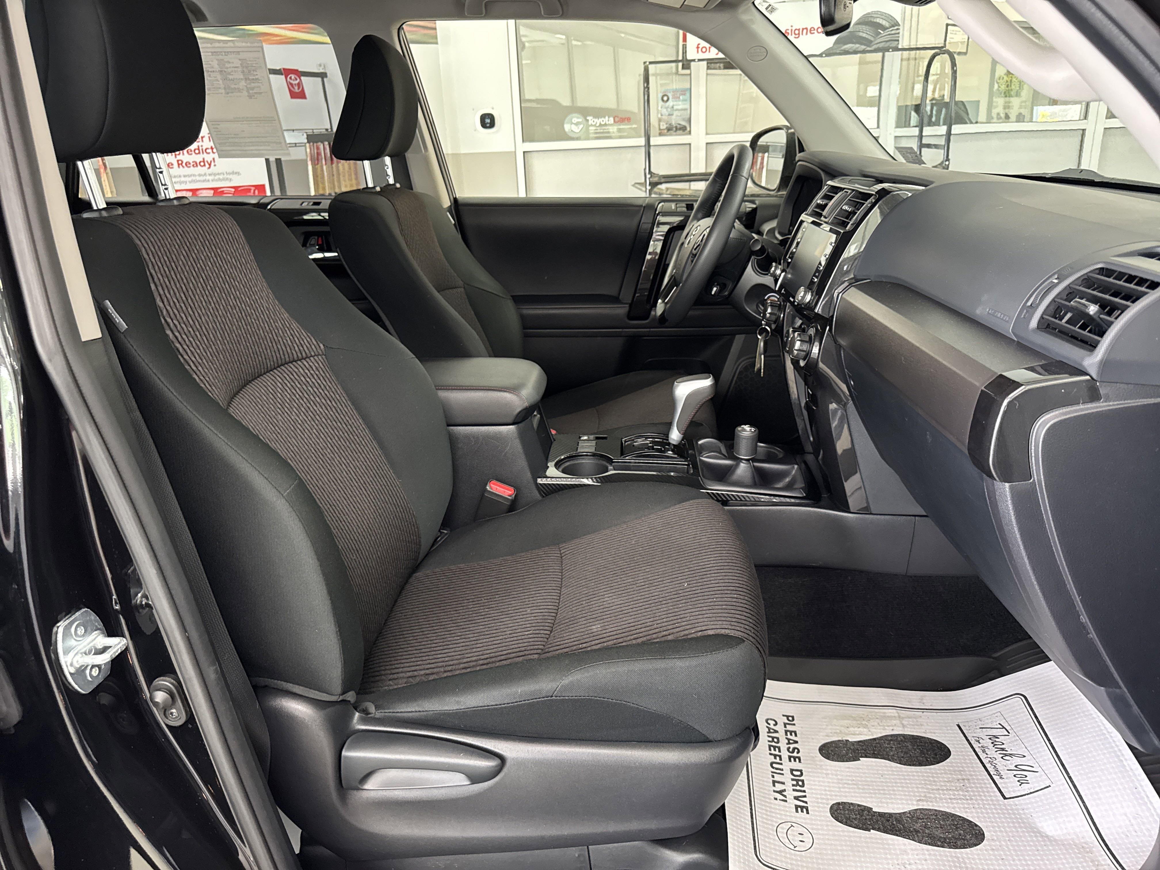 Used 2021 Toyota 4Runner TRD Off-Road image 31