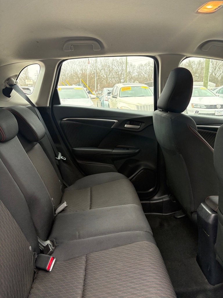 Used 2018 Honda Fit Sport image 12