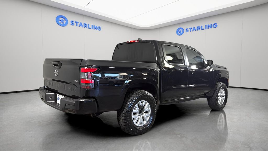 Used 2022 Nissan Frontier SV image 9