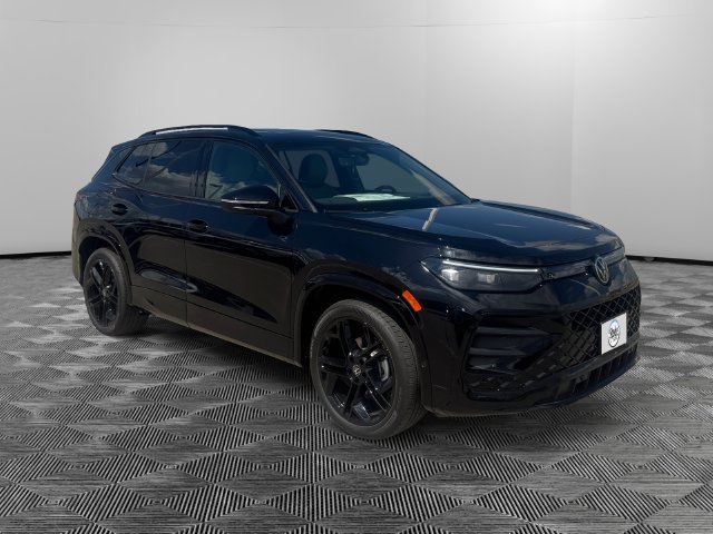 New 2026 Volkswagen Tiguan SE R-Line FWD image 7