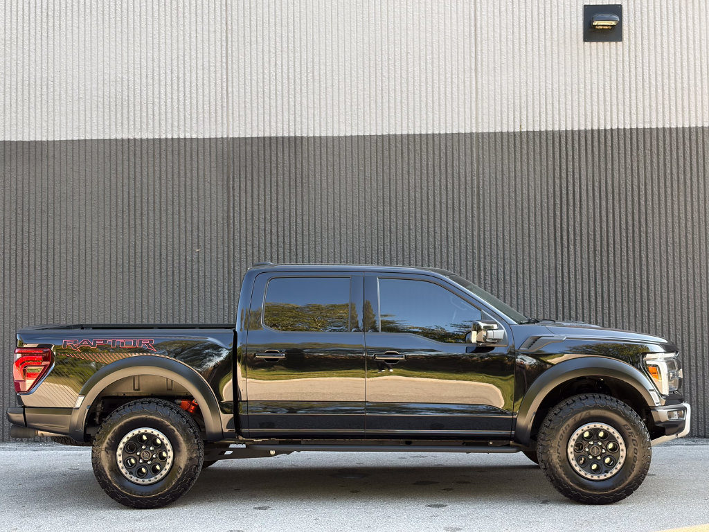Certified 2025 Ford F150 Raptor AWD/4WD image 8