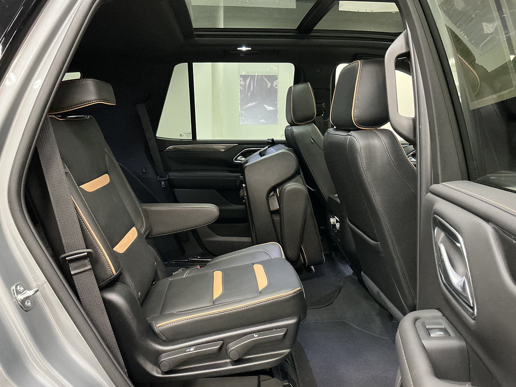 Used 2024 GMC Yukon AT4 AWD/4WD image 33