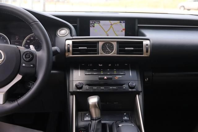 Used 2014 Lexus IS 350 w/ Navigation Package RWD image 27