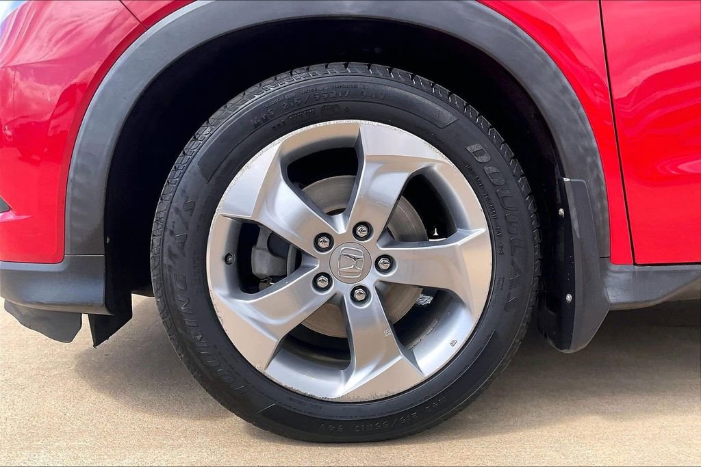 Used 2017 Honda HR-V EX image 8