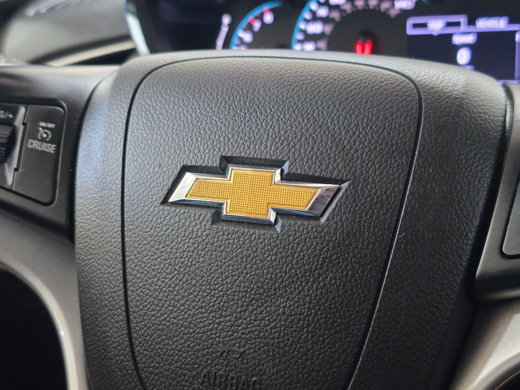 Used 2019 Chevrolet Trax LT w/ LT Convenience Package AWD/4WD image 20