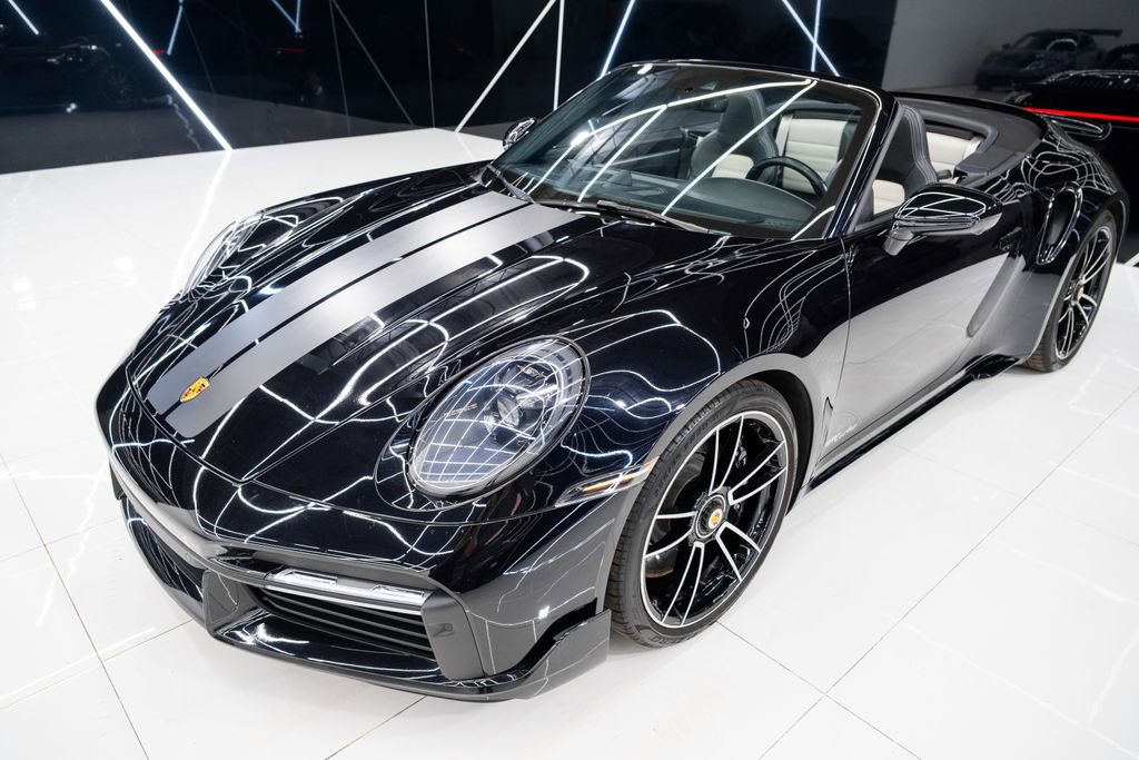 Used 2022 Porsche 911 Turbo image 8
