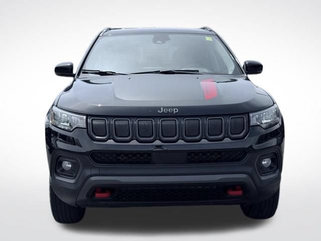 Certified 2022 Jeep Compass Trailhawk w/ Trailhawk Convenience Group AWD/4WD image 3
