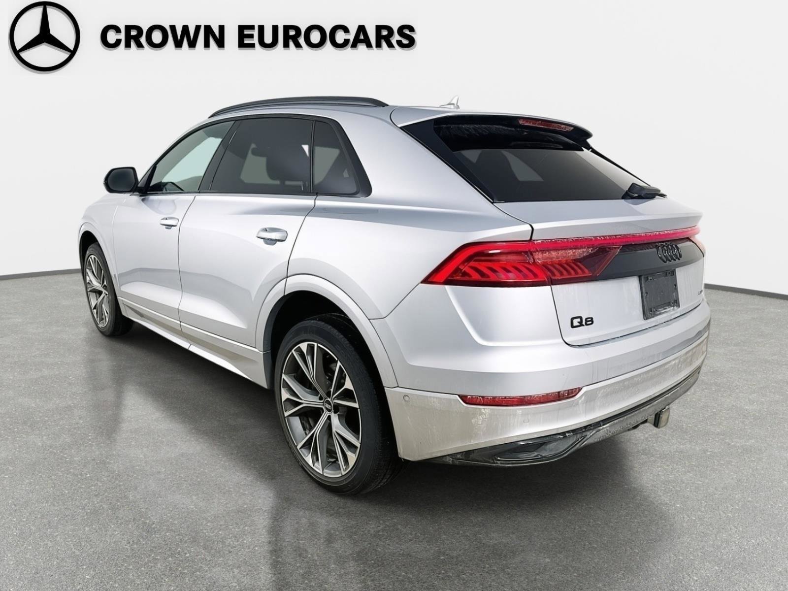 Used 2021 Audi Q8 Premium image 5