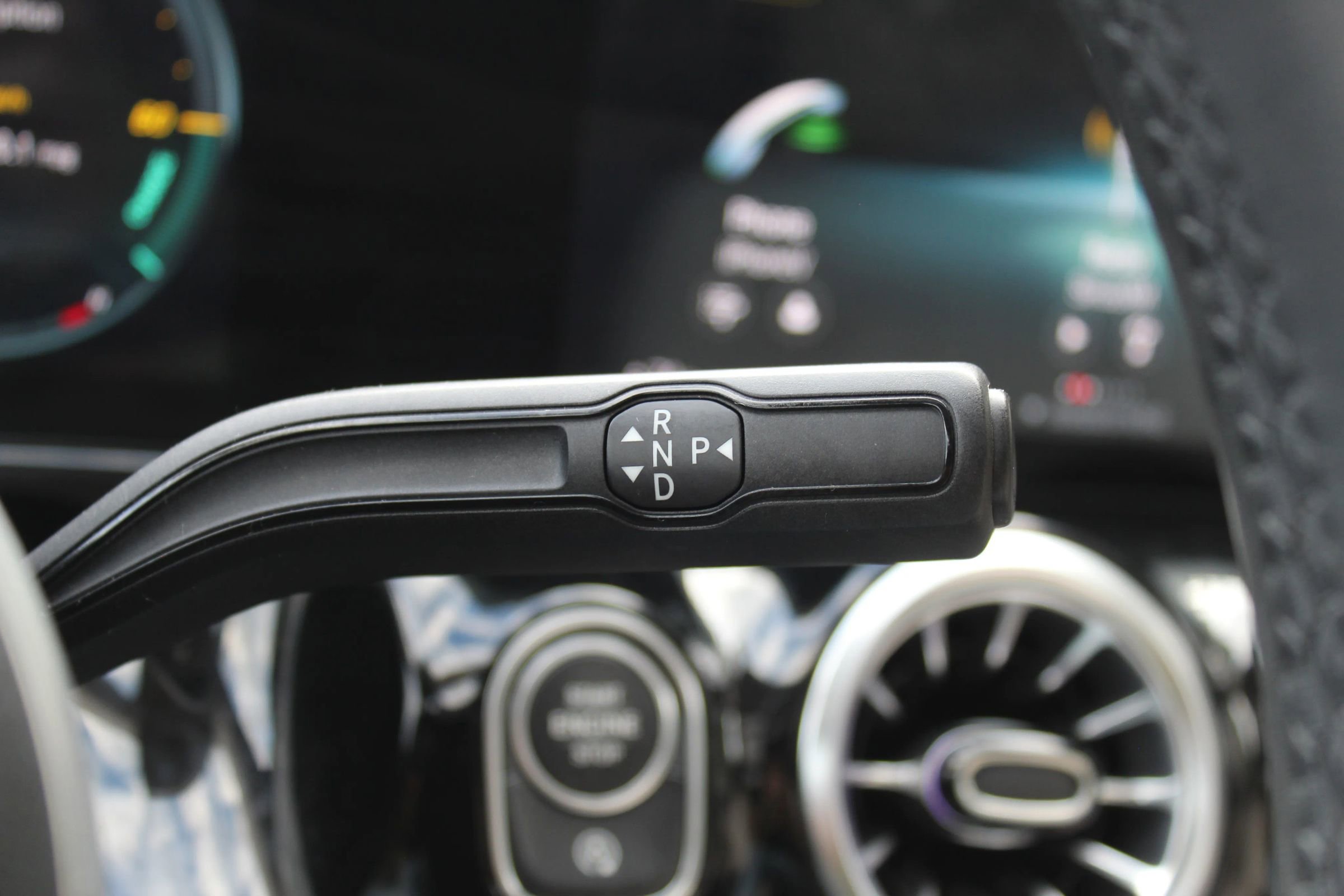 Used 2022 Mercedes-Benz GLA 250 4MATIC image 33