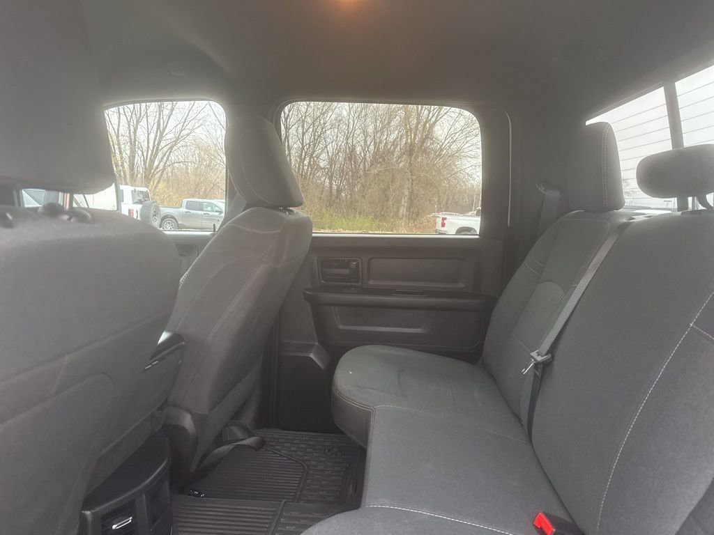 Used 2024 RAM 2500 Tradesman w/ Chrome Appearance Group image 10