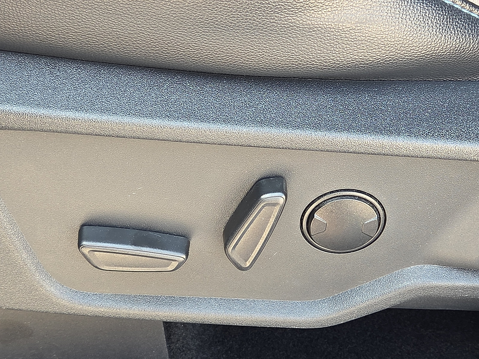Used 2024 Ford Bronco Wildtrak AWD/4WD image 14
