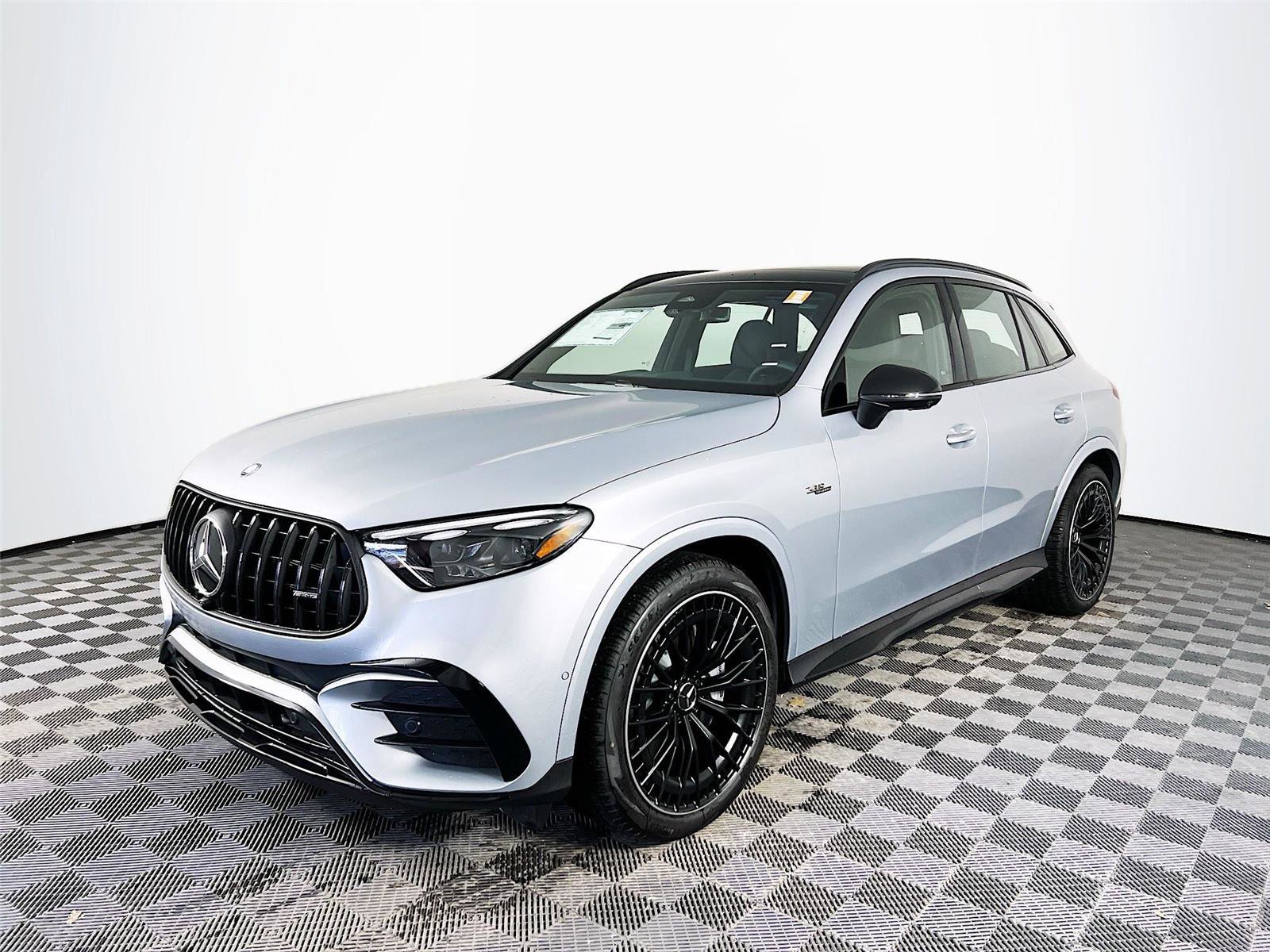 New 2026 Mercedes-Benz GLC 43 AMG AMG GLC 43 image 2