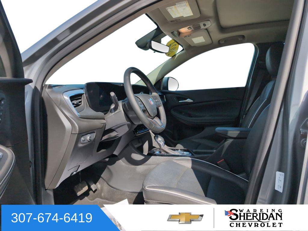 Used 2024 Buick Encore GX Avenir w/ Avenir Technology Package image 8
