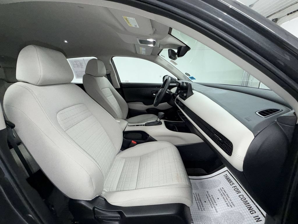 Used 2024 Honda HR-V LX image 18