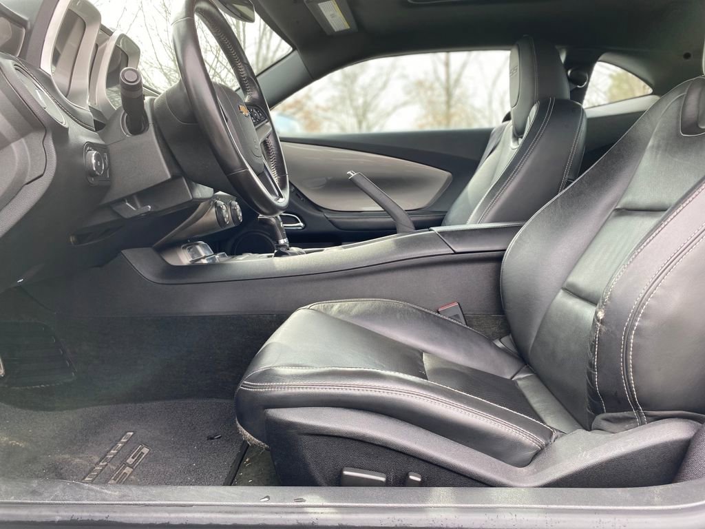 Used 2014 Chevrolet Camaro SS w/ RS Package image 16