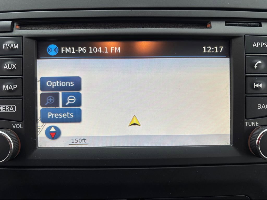 Used 2015 Nissan Frontier SL image 32