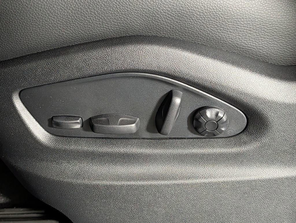 New 2026 Porsche Cayenne AWD/4WD image 29