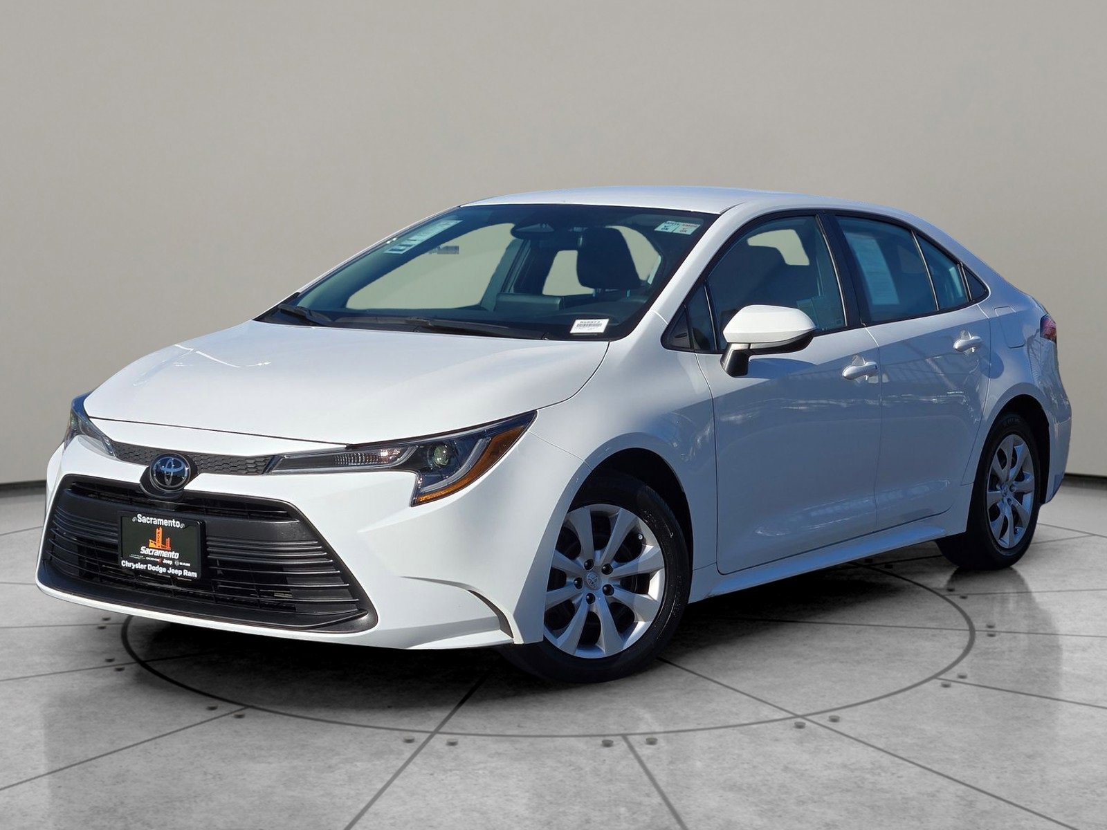 Used 2024 Toyota Corolla LE image 6