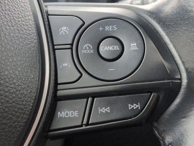 Certified 2023 Toyota Corolla Cross LE w/ Moonroof Package image 20