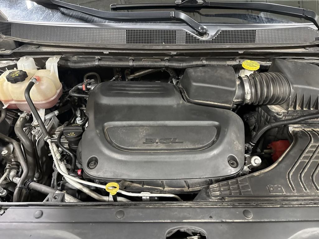 Used 2020 Chrysler Pacifica Touring-L Plus w/ Advanced Safetytec Group image 26