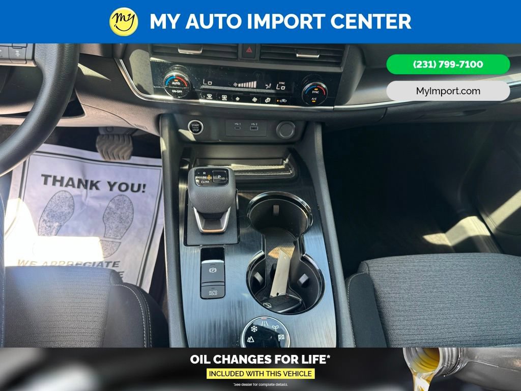 Used 2023 Nissan Rogue SV AWD/4WD image 22