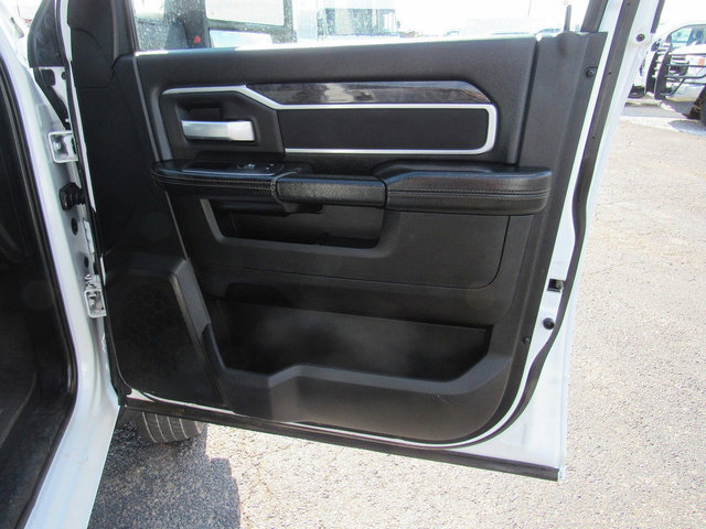Used 2024 RAM 4500 SLT w/ Quick Order Package 2YG SLT AWD/4WD image 13