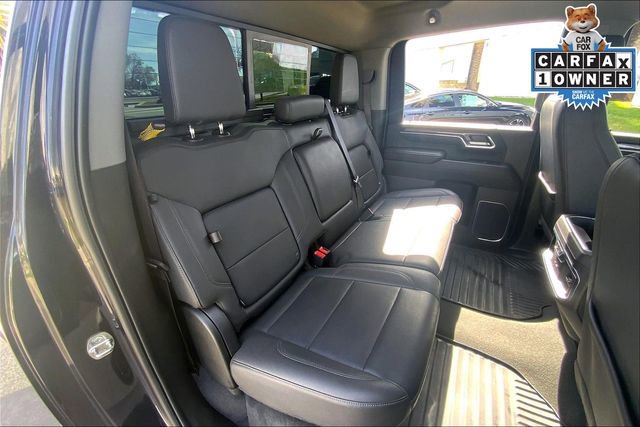 Used 2024 Chevrolet Silverado 2500 LTZ w/ LTZ Convenience Package image 26