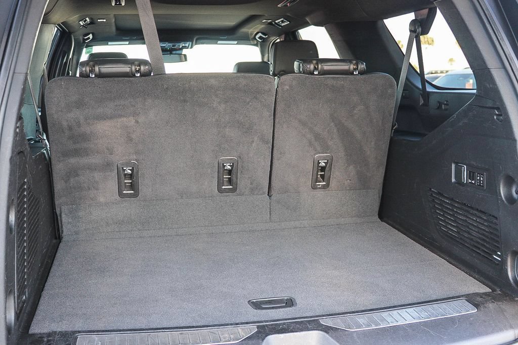 Used 2024 GMC Yukon XL Denali AWD/4WD image 27