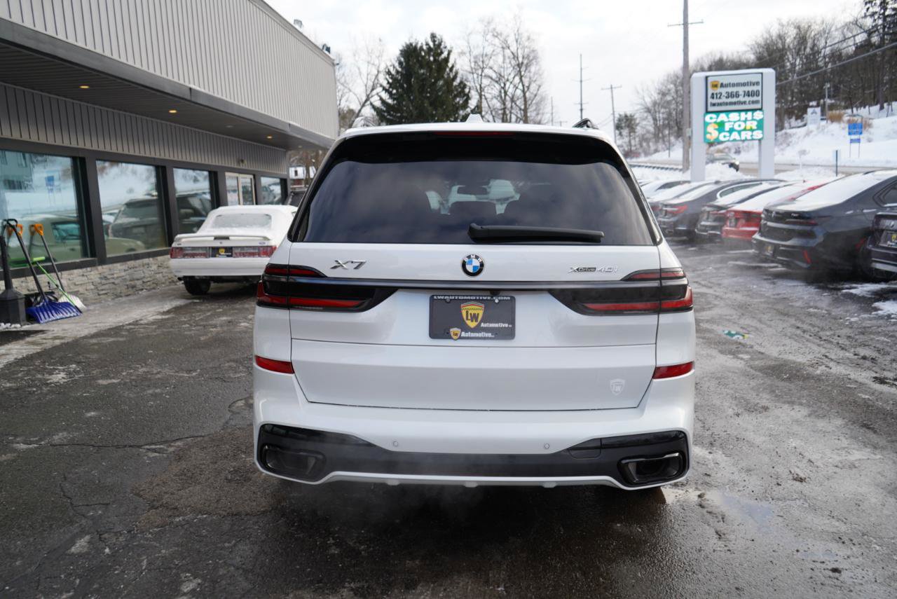 Used 2025 BMW X7 xDrive40i w/ M Sport Package image 7